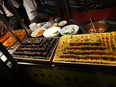 -正宁路小吃夜市