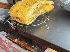 -正宗杂粮煎饼香软鸡蛋饼
