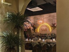 -Shift cocktail bar鸡尾酒吧