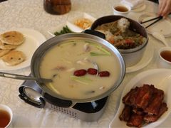 -亢龙太子酒轩(东湖店)