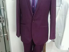 -尊卡诺高级西装礼服定制(江东中路店)