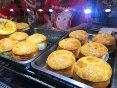 -好好味港式菠萝包(師大夜市 港式甜品 手工麵包 港式下午茶 專業烘焙 港式茶飲 菠蘿專賣 特調飲品 外送 精緻下午茶)