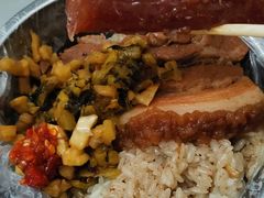 -梁阿婆廿年老牌扣肉糯米饭