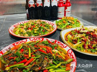 小龙虾做错了什么，请给我蒜蓉谢谢