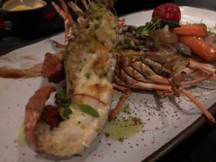 香焗龙虾配自制黑松露酱-上海苏宁宝丽嘉酒店·Cafe Bellagio西餐厅