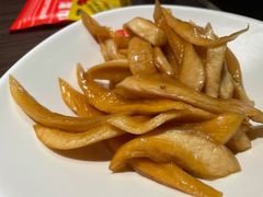 酱萝卜-胖哥俩肉蟹煲(湖滨银泰in77店)