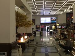 -新华书店(新街口旗舰店)