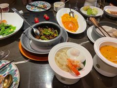 -海派悦庭·海胆烧麦·新融合菜(凯德广场店)