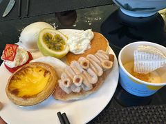 -圣丰索菲特·2 On 988 Café 自助餐厅