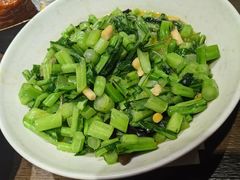 -魁盛居百年鲁菜馆(县西巷店)