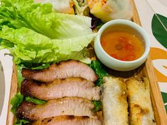 -越弥越南传统美食馆