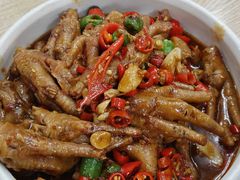 -英子家庭菜馆(系马桩店)