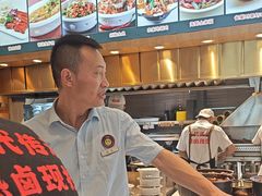 -老周家酱卤猪蹄私房菜(克拉玛依西街店)