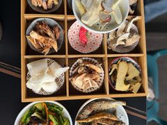 -野菌皇海景野生菌火锅(滨海大道店)