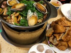 -芳村榕树头叹佬鸡煲(体育西店)