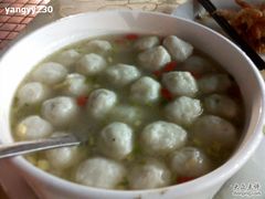 酸辣鱼丸-海岛渔村大酒店(云霄路店)