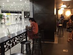 -星巴克(浦东机场T2到达店)