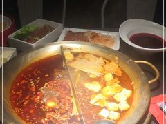 -九鼎轩脆毛肚火锅(南京东路店)