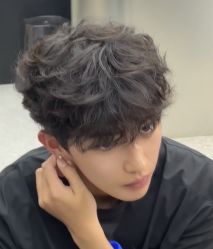 -尤司男士国潮理发馆