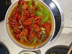 -沪小胖·小龙虾·蓝龙王(八佰伴店)