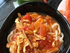 -东方红海鲜百汇(国际大厦店)