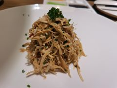香葱拌笋衣-小大董·烤鸭(凤凰汇店)