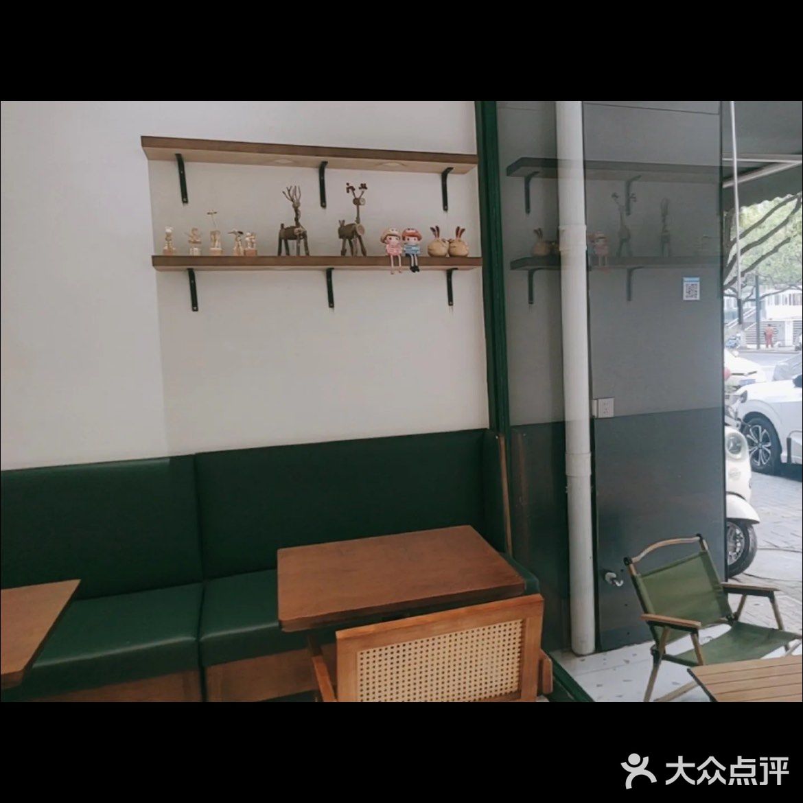 烘焙店，热爱甜品的福音[加油][加油]