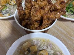 -建国蚵煎蚵面