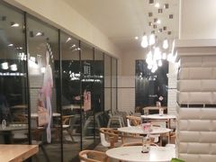大堂-必胜客(张家港购物公园店)