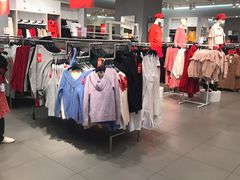 -H&M(星河城店)