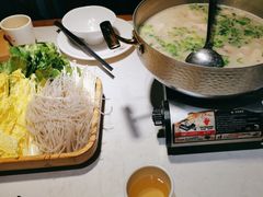 -丁里羊肉小镇(天鹅湖总店)