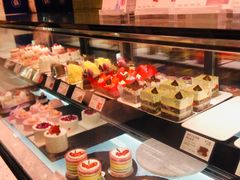 -巴黎贝甜(泗泾店)