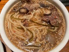 -萨拉伯尔(燕莎友谊商城店)