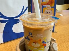 -瑞幸咖啡(临海市银泰城店)
