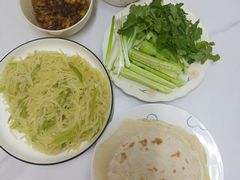 -爱月宝月嫂·育儿嫂(哈尔滨总店)