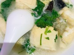 油豆腐百叶包粉丝汤-小杨生煎(湟普汇店)
