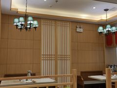 -闫府私房菜(经四路万达店)