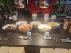 -松咖啡自助餐厅·松北香格里拉