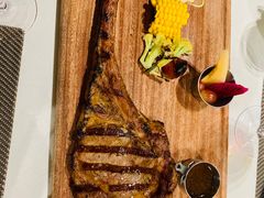 果木烤长战斧牛排-悦享绿山墙西餐厅