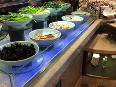 自助取餐区-东莞塘厦三正半山温泉酒店·沙利文西餐厅