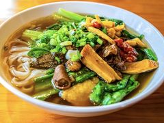 -甘掌门·化州驰名牛杂粉(越秀店)