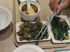 -老乡鸡(融科天地店)