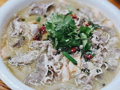 酸菜肥牛-无招牌