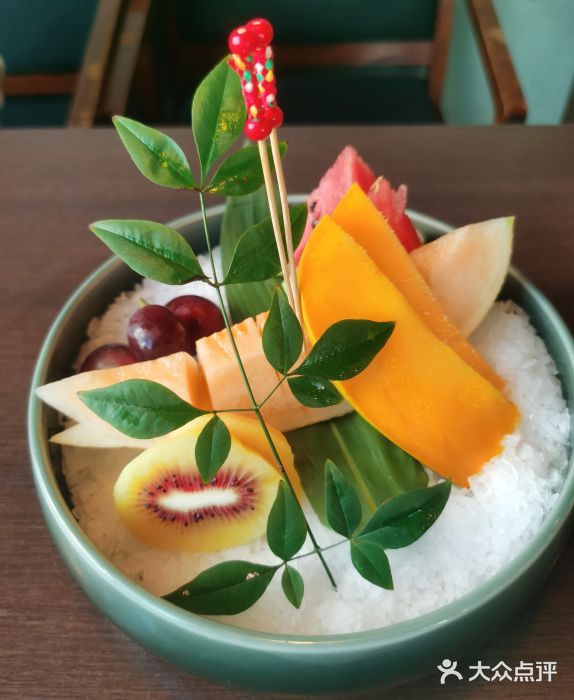 万岛日本料理铁板烧(静安店)图片