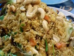 -Thiw Soen Seafood Restaurant