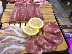 -鹤江桥·红油牛肉粉(SKP店)