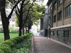 -上海市第八中学