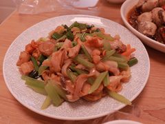 拌象拔蚌-日丰园海肠水饺·老字号大连海鲜(小平岛总店)
