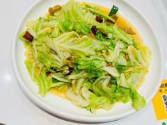 油渣手撕包菜-千椒百味•自贡盐帮川菜