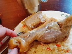 豪华羊腿饭-巴依家新疆手抓饭(菱角湖万达店)